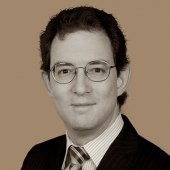 Marcel Bigger, LSE Alumnus